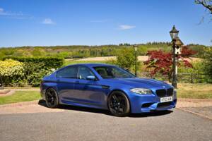 Bild 16/50 von BMW M5 (2014)