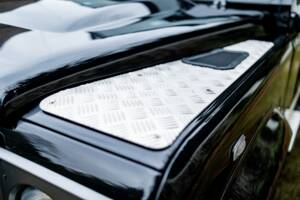 Image 37/50 of Land Rover Defender 90 (2012)