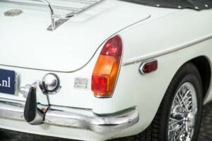 Bild 31/50 von MG MGB (1975)