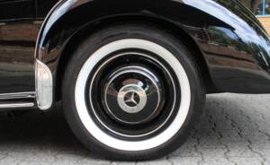 Image 19/29 of Mercedes-Benz 220 Cabriolet A (1955)