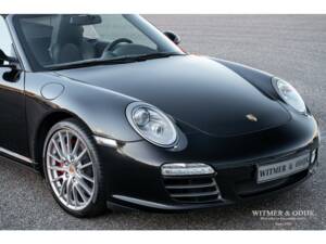 Image 21/37 of Porsche 911 Carrera 4S (2009)
