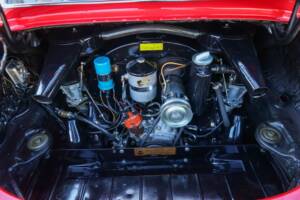 Immagine 36/50 di Porsche 912 (1966)