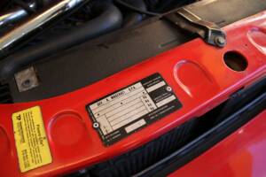 Bild 34/35 von Maserati Spyder (1991)