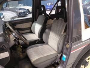 Bild 23/42 von Suzuki SJ 413 (1988)