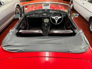 Afbeelding 39/40 van MG MGC (1900)