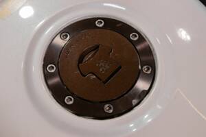 Bild 21/29 von Honda VFR 750R RC 30 (1991)