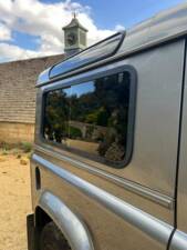 Image 28/50 of Land Rover Defender 90 (2011)