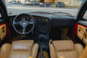 Image 9/10 of Alfa Romeo SZ (1990)