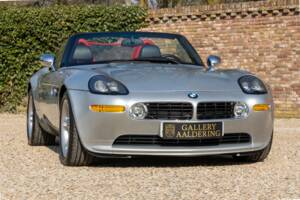 Image 41/50 of BMW Z8 (2002)