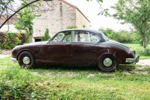 Image 7/8 of Jaguar Mk II 3.8 (1964)