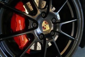 Image 12/50 of Porsche Boxster Spyder (2016)
