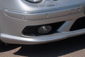 Image 28/50 of Mercedes-Benz CLK 55 AMG (2003)