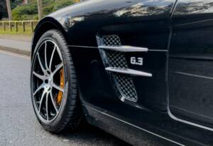 Bild 9/17 von Mercedes-Benz SLS AMG (2010)
