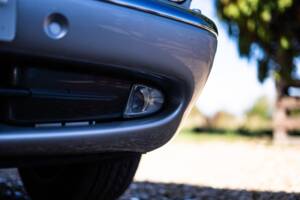 Image 28/50 of Jaguar XJ 8 4.2 (2003)