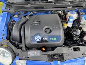 Bild 8/21 von Volkswagen Lupo 1.2 TDI 3L (2002)