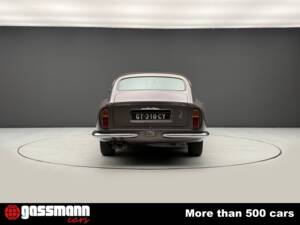 Afbeelding 6/15 van Aston Martin DB 6 Vantage (1967)