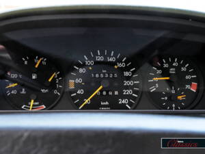 Afbeelding 17/18 van Mercedes-Benz 280 SE (1981)