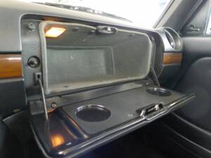 Image 5/44 of Mercedes-Benz 280 (1978)