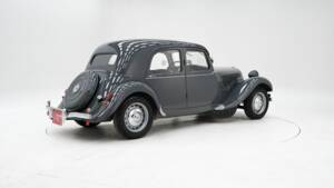 Image 2/15 de Citroën Traction Avant 11 BL (1950)