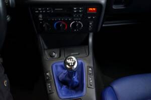 Image 22/33 of BMW 323ti Compact (1999)