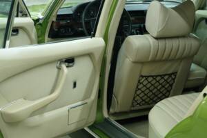 Image 27/50 de Mercedes-Benz 450 SEL 6,9 (1976)