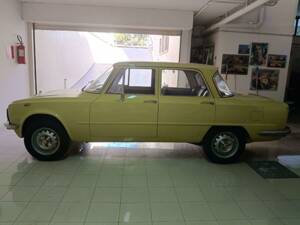 Image 5/5 of Alfa Romeo Giulia Nuova Super 1300 (1975)