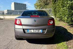 Image 6/9 of Renault Mégane CC 2.0 16V (2004)