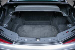 Image 17/36 de Mercedes-Benz SL 500 (2004)