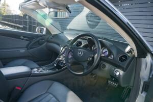 Image 17/51 of Mercedes-Benz SL 65 AMG (2007)