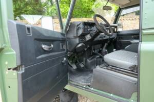 Immagine 20/50 di Land Rover 90 (1990)