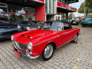 Image 22/34 of FIAT 1500 S (1961)