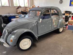 Image 5/8 of Citroën 2 CV (1958)