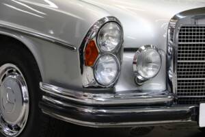 Imagen 16/38 de Mercedes-Benz 300 SEL 3.5 (1970)