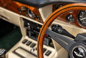 Bild 44/70 von Aston Martin V8 Vantage Volante X-Pack (1989)
