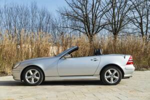 Image 5/50 de Mercedes-Benz SLK 320 (2001)