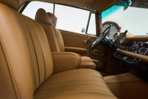 Immagine 16/38 di Mercedes-Benz 280 SE (1968)