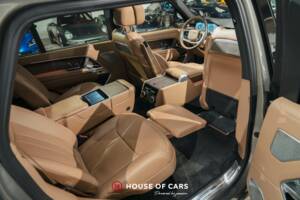 Image 21/25 of Land Rover Range Rover D350 (2022)