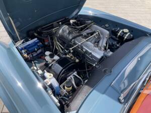 Image 13/20 of Mercedes-Benz 280 SL (1970)