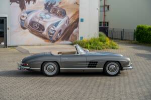 Image 10/38 of Mercedes-Benz 300 SL Roadster (1961)