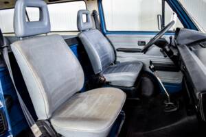 Bild 22/43 von Volkswagen T3 Transporter TD 1.6 (1987)