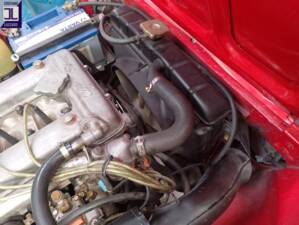 Bild 62/79 von Alfa Romeo 2000 GT Veloce (1971)