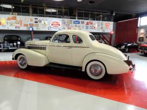 Image 5/15 of LaSalle Series 50&#x2F;27 Opera Coupé (1938)