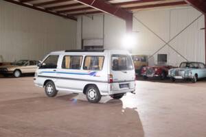Bild 9/65 von Mitsubishi L300 (1993)