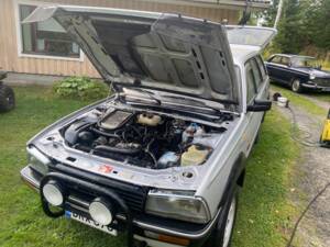 Imagen 9/17 de Peugeot 505 Break 4x4 Dangel (1988)