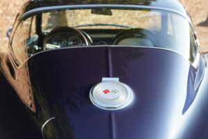 Image 45/50 of Chevrolet Corvette Sting Ray (1964)