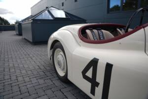 Image 49/50 of Jaguar XK 120 OTS (1950)