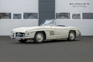 Image 1/38 de Mercedes-Benz 300 SL Roadster (1961)