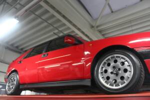 Imagen 14/50 de Lancia Delta HF Integrale Evoluzione I (1991)