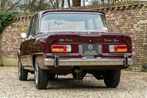 Imagen 40/50 de Alfa Romeo Giulia Nuova Super 1600 (1971)