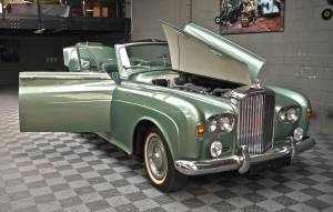 Image 19/50 de Bentley S3 Mulliner Park Ward DHC (1963)